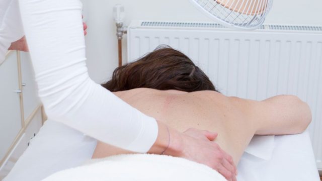 Energiemangel? Schmerzen? Aktivieren Sie mit Akupunkt Meridian Massage Ihren Inneren Arzt